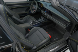 
										2026 Porsche 911 GTS Targa Limited full									