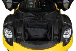 
										2015 Porsche 918 Spyder full									