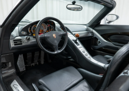 
										2005 Porsche Carrera GT limited full									