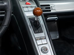 
										2005 Porsche Carrera GT limited full									