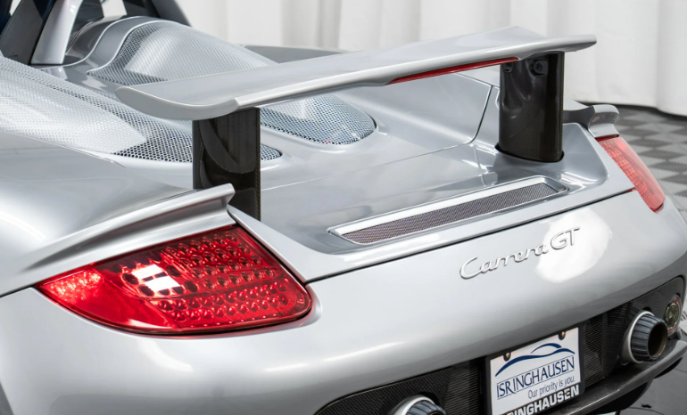 
								2005 Porsche Carrera GT limited full									