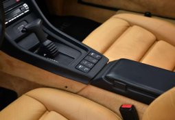 
										1988 Porsche 928 S4 showroom condition full									