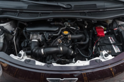 
										2011 CYGNET 98HP LIMITED full									