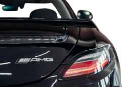 
										2014 Mercedes SLS Black Series limited full									