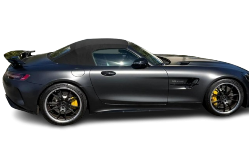 
								2019 GTR 585Hp 1 of 750 limited full									