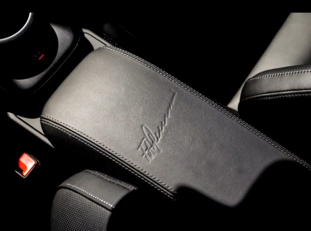 
								2023 992 Targa GTS 480Hp 50 years Porsche Design full									
