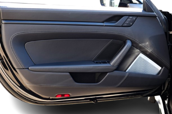 
								2023 992 Targa GTS 480Hp 50 years Porsche Design full									